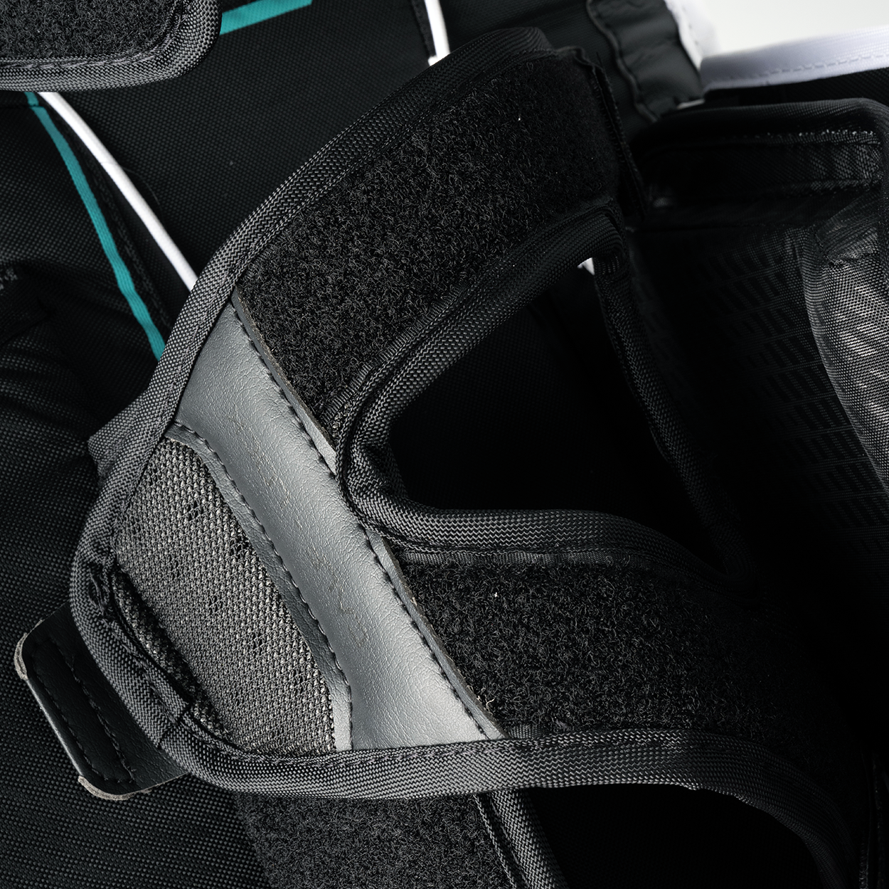 bauer-supreme-fuse-torwartschoner-goal-pad-senior image 4