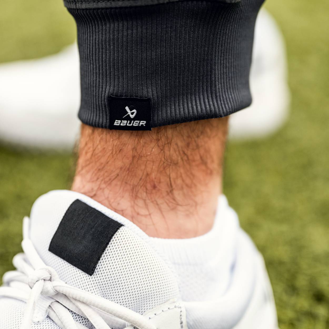 bauer-flc-core-home-ice-woven-jogger-senior image 3
