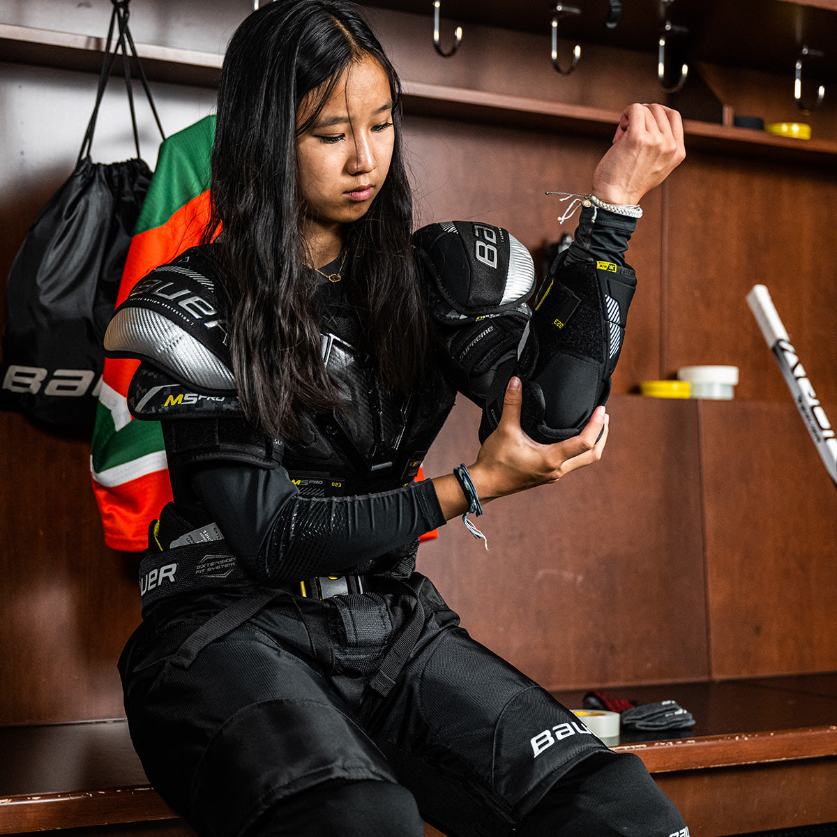 bauer-supreme-m5pro-ellbogenschutz-junior-eishockey-ellenbogen image 3