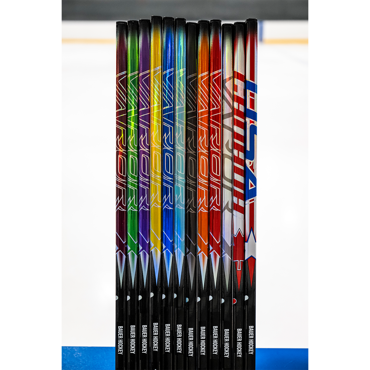 bauer-vapor-flylite-intermediate-eishockeyschl-ger-mit-twitch-taper image 1