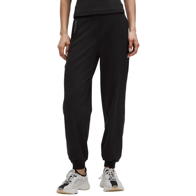 bauer-x-lululemon-daydrift-jogger-damen-jogginghose image 1