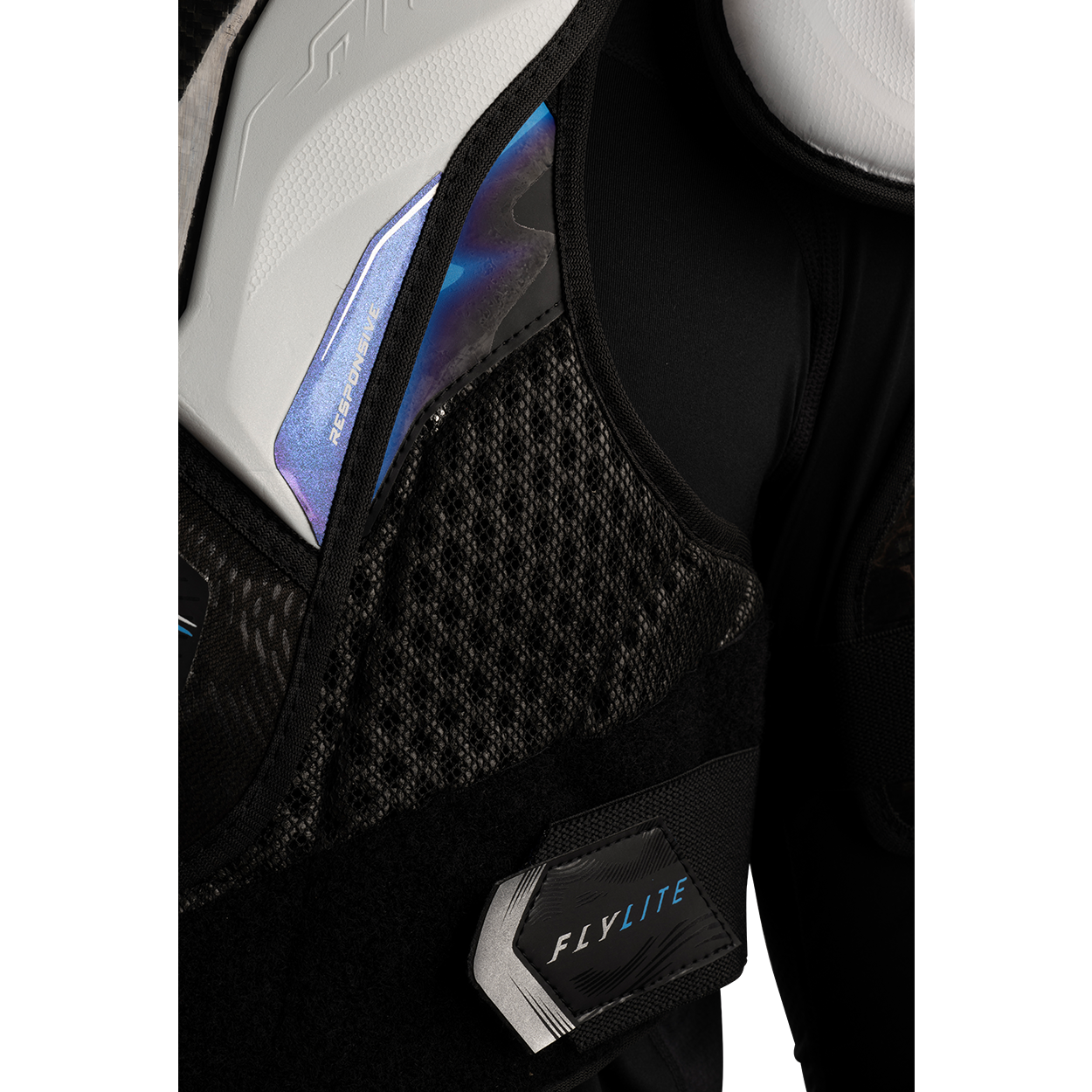 bauer-vapor-flylite-schulterschutz-senior image 5