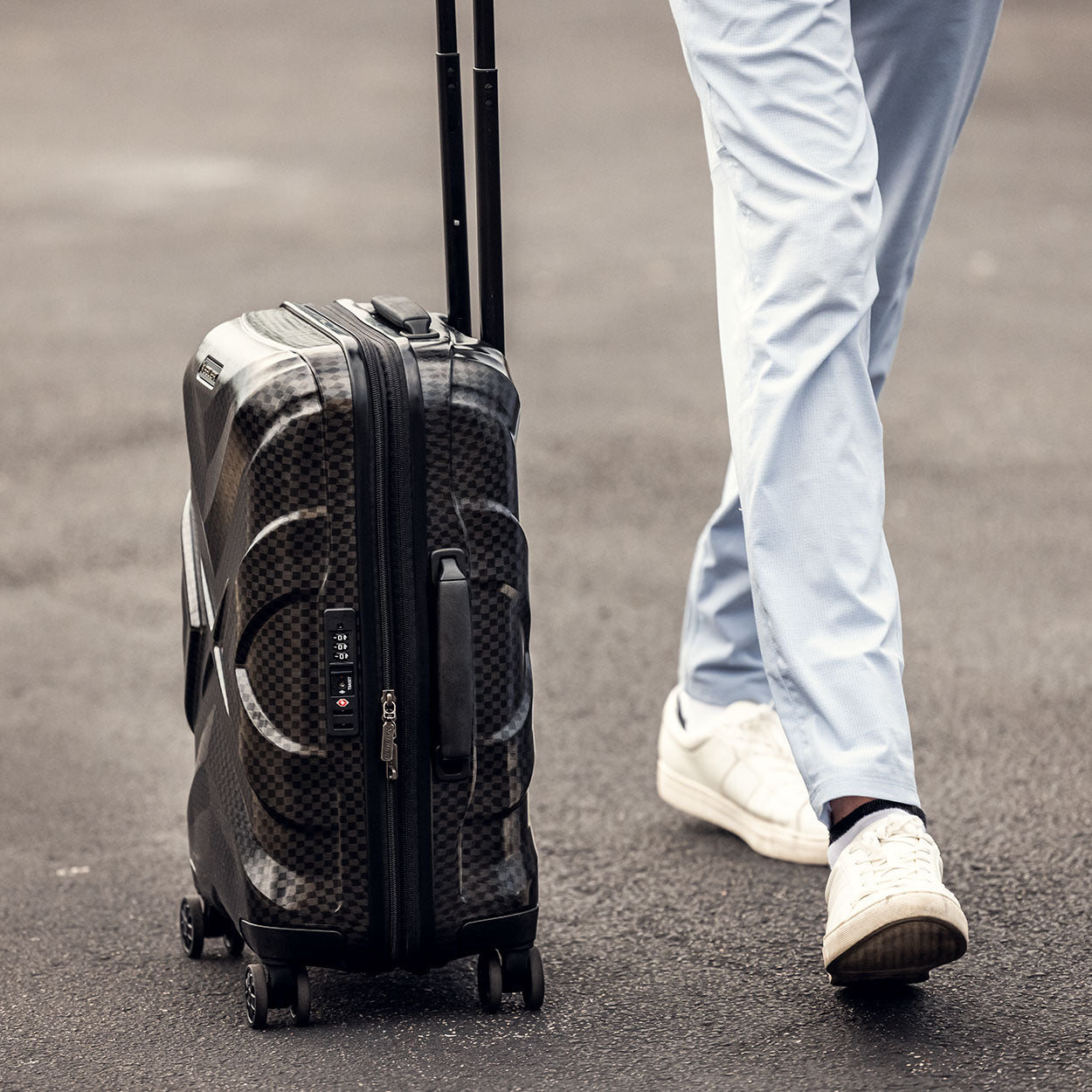 bauer-sports-luggage-carry-on-koffer image 3